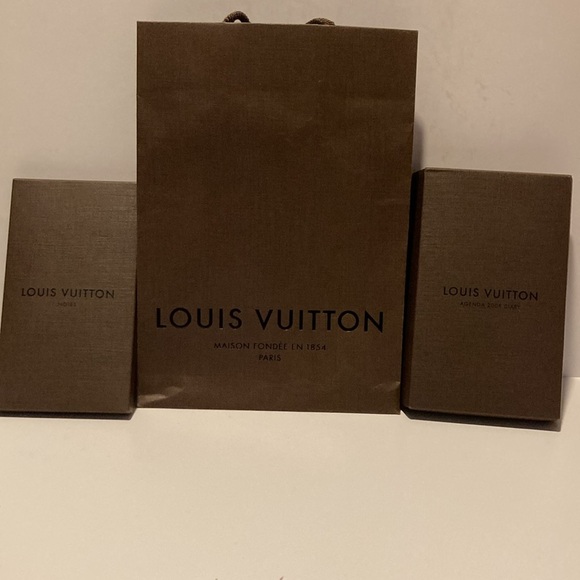 Louis Vuitton Handbags - - Authentic vintage Louis Vuitton Classic Paper shopping Bag & boxes bundle